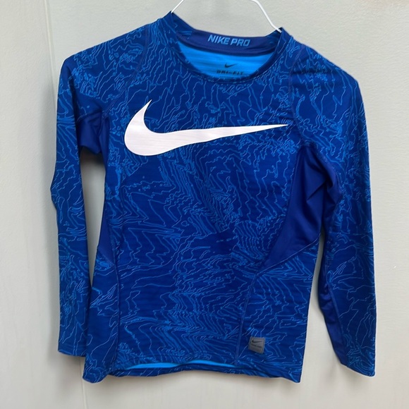 Nike Other - Kids Drifit long sleeve shirt